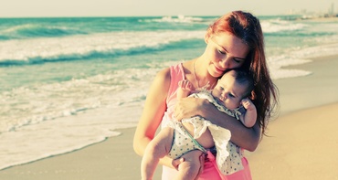Cu bebe la plaja: beneficii mai putin cunoscute