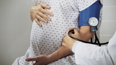 Preeclampsia creste riscul de autism al copilului