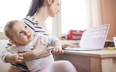 Stresul nostru îi afectează pe copii. Ce soluții se impun?