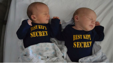 Surprizaaaa....! Sunt gemeni!