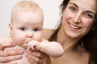 Femeile vesele fac barbatii plangaciosi