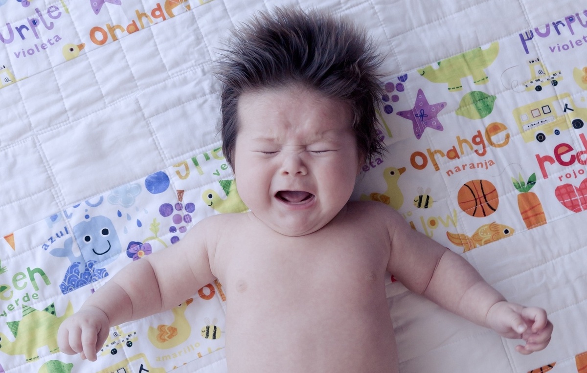 Why baby перевод. пиктограмма уход за новорожденным. Every baby. Are crying.