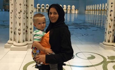 #MamaInAltaTara. Ce a invatat Cristina despre parenting in Emirate