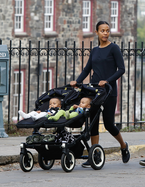 Zoe Saldana: Cy si Bowie (1 an)