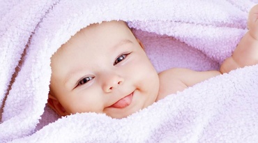 Cum îţi dai seama că bebeluşul tău este mulţumit?