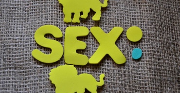 Cât de multe ar trebui să ştie despre sex un copil de 8 ani?