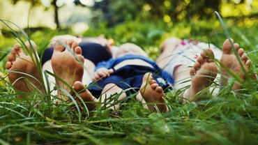 Despre slow parenting: Creşterea copiilor în tihnă