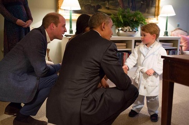Barack Obama l-a întâlnit pe prințul George. Fotografiile au devenit virale
