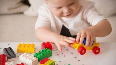 Să ţinem sau nu cont de pragurile de dezvoltare?