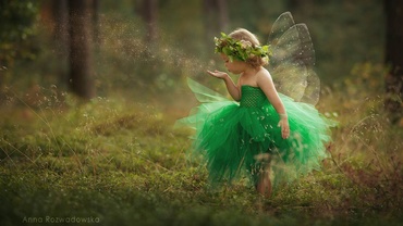 10 imagini magice. Povestea unei mămici care creează costume desprinse din basme