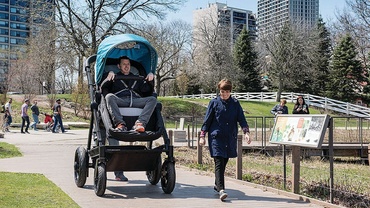 Test Drive: Cărucior pentru părinți (VIDEO)