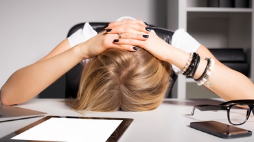 Femeie de România – bisnis uomăn