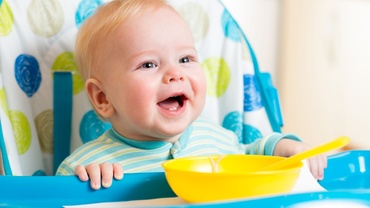 Diversificarea alimentației la bebeluși. Recomandări avizate de specialist