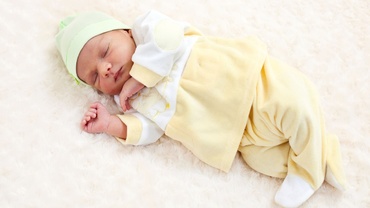 Purtarea căciuliţei la nou născuţi. Recomandările specialistului