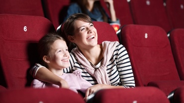 Cu copilul, la cinema! De ce să ţii cont când îl duci prima oară la un film