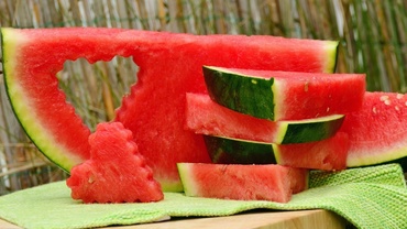 Trucuri pentru mămici: Cum alegi cel mai dulce pepene