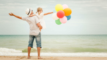 În relaţia lor oglindesc visele mele de copil