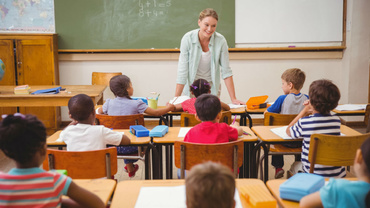 Noul statut al elevilor: Nu este permisă mustrarea copiilor în faţa clasei