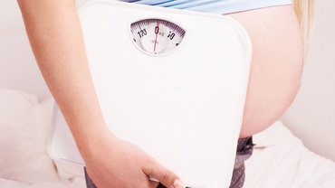 Prea multe kilograme în plus în timpul sarcinii? Iată 5 măsuri care te pot ajuta