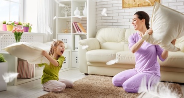 Distracție în sezonul rece! 11 jocuri inedite de interior pentru prichindei