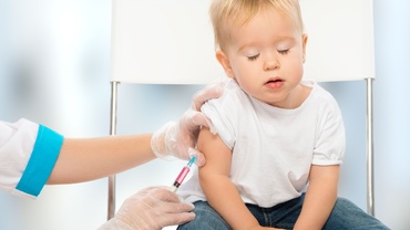 Cât de curajoasă sunt dacă îmi vaccinez copilul?