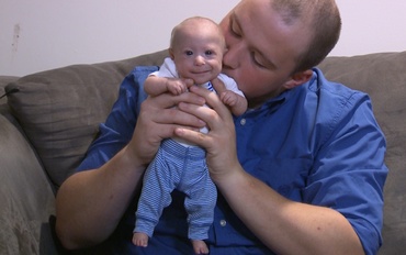 Formă rară de nanism: Bebelușul de 7 luni care arată ca un nou-născut