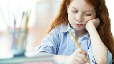 Mai puține teme pentru elevi. Ministrul Educației a semnat ordinul