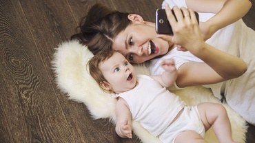 Produce cineva maşinării de imprimat bucurii?