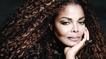 Janet Jackson a devenit mamă la vârsta de 50 de ani