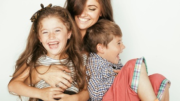 În brațele copiilor mei